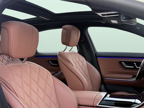 Used 2022 Mercedes-Benz S 580 4MATIC Sedan image 49