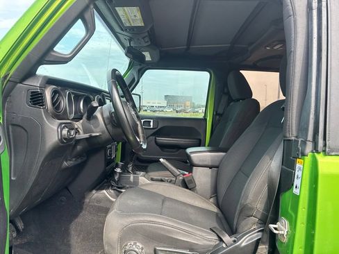 Used 2018 Jeep Wrangler Sport w/ Quick Order Package 23S AWD/4WD image 10