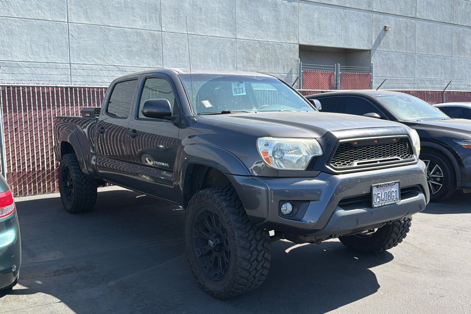 Used 2012 Toyota Tacoma 4x4 Double Cab w/ SR5 Pkg image 2