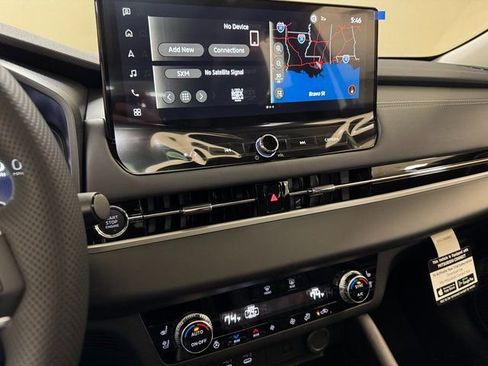 New 2026 Mitsubishi Outlander SEL image 14