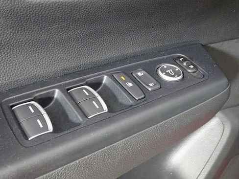 Used 2024 Honda CR-V EX-L image 17