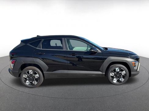 Used 2025 Hyundai Kona SEL AWD/4WD image 13