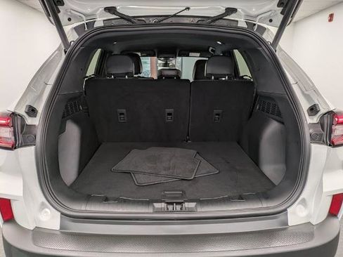 Certified 2025 Ford Escape ST-Line w/ Cold Weather Package image 24