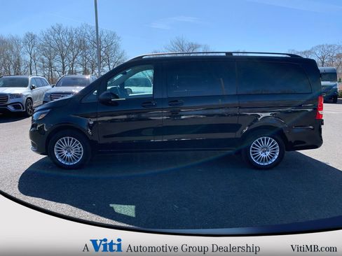 Used 2023 Mercedes-Benz Metris Passenger image 5
