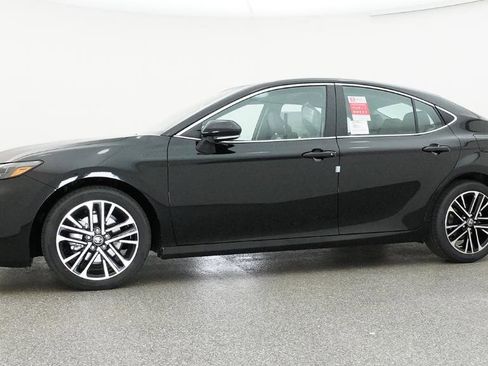 New 2026 Toyota Camry XLE image 21