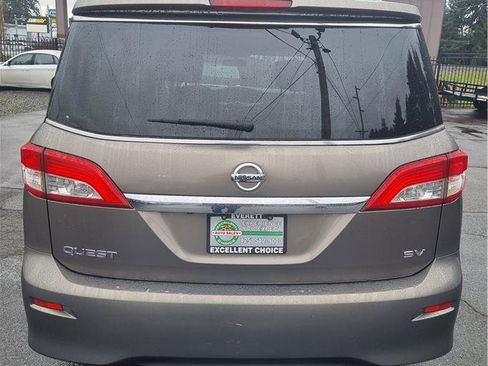 Used 2014 Nissan Quest SV w/ Leather Package image 5