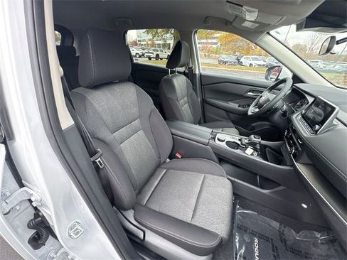 New 2026 Nissan Rogue SV image 23