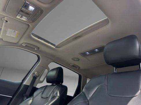 Used 2020 Kia Telluride S AWD/4WD image 16