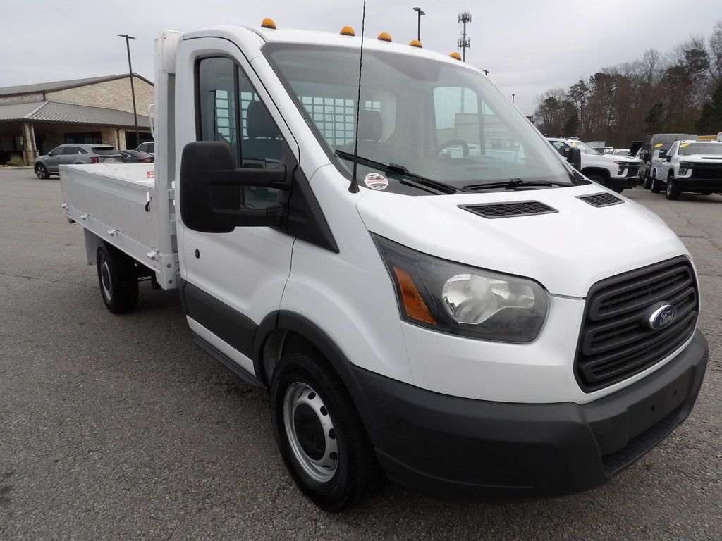 Used 2017 Ford Transit 250 138 RWD image 7