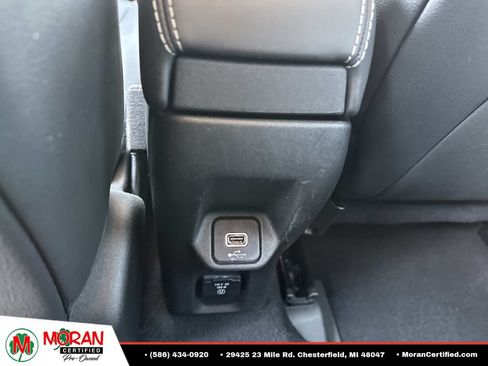 Used 2020 Jeep Renegade Limited w/ UConnect 8.4 Nav Group AWD/4WD image 16