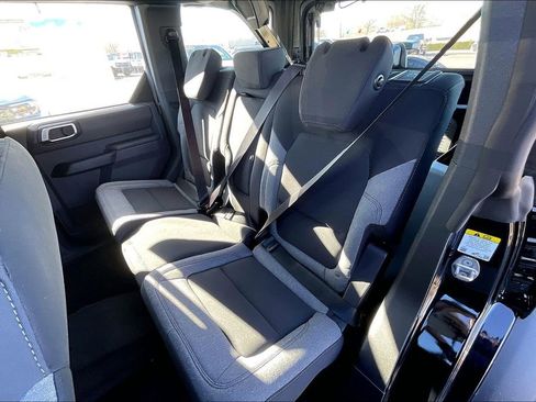 New 2025 Ford Bronco 4-Door image 10