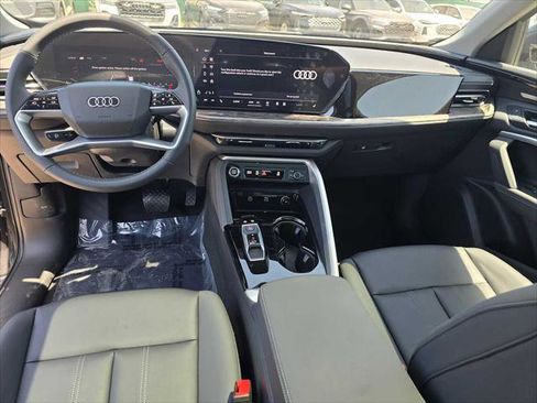 Certified 2025 Audi Q5 Premium Plus w/ Premium Plus AWD/4WD image 22