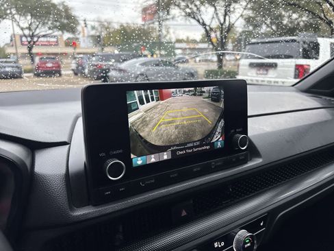 Used 2023 Honda CR-V Sport image 29