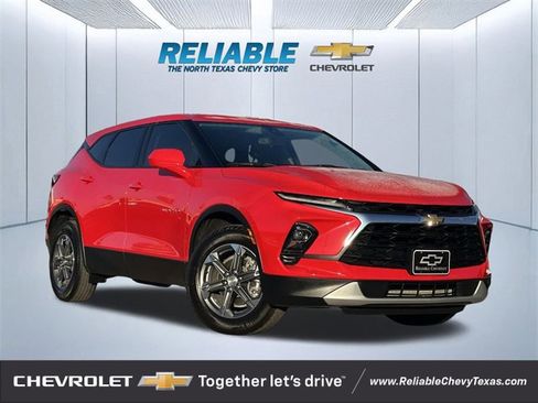 Certified 2023 Chevrolet Blazer LT image 1