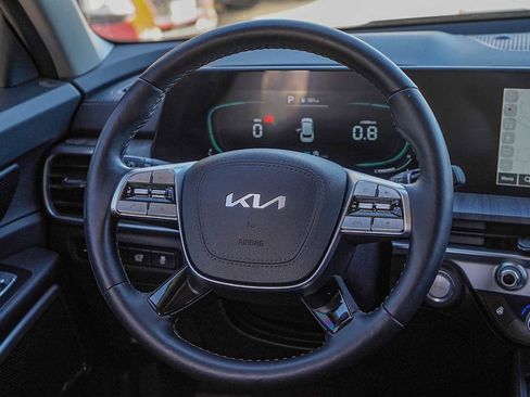 Certified 2024 Kia Telluride EX w/ EX Captain's Chair Package image 28