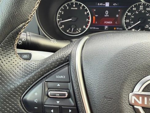 Used 2023 Nissan Maxima SV w/ Floor Mat Group FWD image 18
