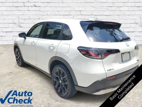 Used 2024 Honda HR-V Sport image 2