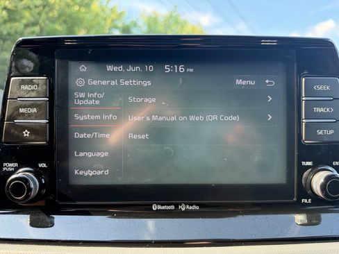 Used 2023 Kia Seltos LX AWD/4WD image 37