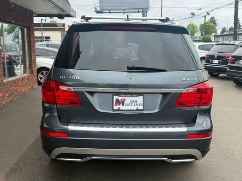 Used 2015 Mercedes-Benz GL 450 4MATIC w/ Parking Assist Package image 4