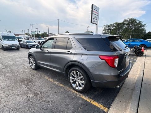 Used 2021 Ford Explorer Platinum w/ Equipment Group 601A AWD/4WD image 4