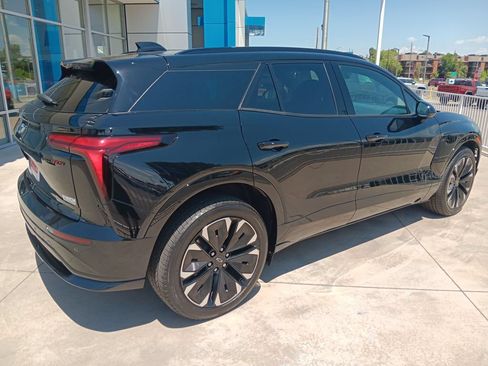 Used 2025 Chevrolet Blazer EV RS AWD/4WD image 5