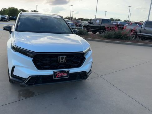 Used 2025 Honda CR-V Sport-L image 4