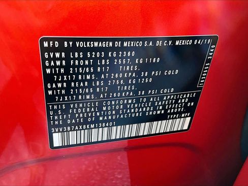 Used 2019 Volkswagen Tiguan SE w/ Panoramic Sunroof Package image 32