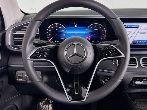New 2026 Mercedes-Benz GLE 450 4MATIC image 17