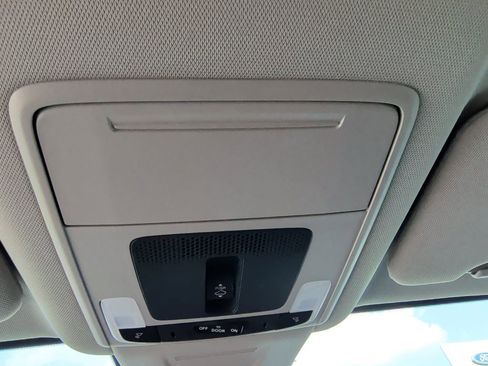 Used 2025 Honda CR-V EX-L image 21