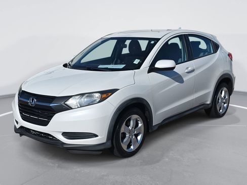 Used 2016 Honda HR-V LX image 1