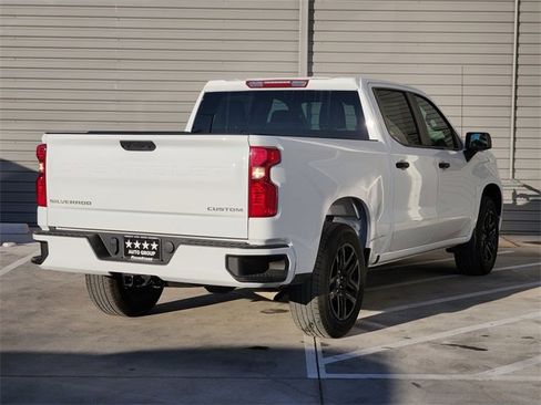 Used 2024 Chevrolet Silverado 1500 Custom image 8