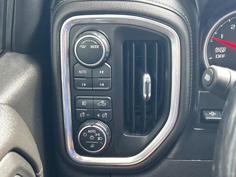 Used 2021 Chevrolet Silverado 1500 LTZ w/ Technology Package AWD/4WD image 45