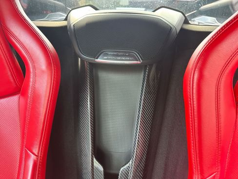 Used 2021 Chevrolet Corvette Stingray Coupe w/ Z51 Performance Package RWD image 5