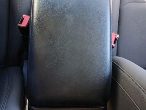 Used 2020 Jeep Wrangler Unlimited Sport S image 38