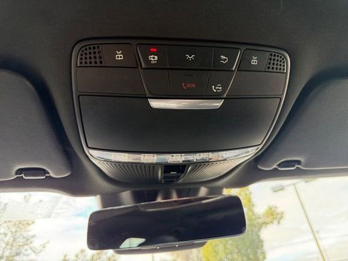 Used 2022 Mercedes-Benz GLC 300 image 24