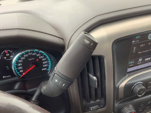 Used 2018 GMC Sierra 1500 Denali AWD/4WD image 18