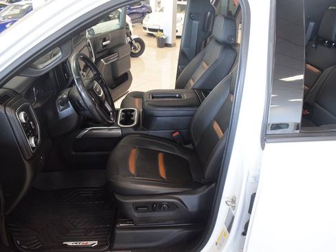 Used 2020 GMC Sierra 2500 AT4 w/ AT4 Premium Package AWD/4WD image 38