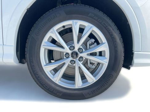 New 2025 Audi Q3 2.0T Premium image 12