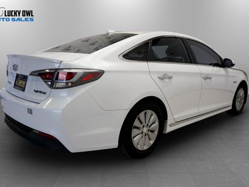 Used 2017 Hyundai Sonata SE FWD image 25