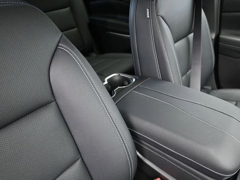 New 2026 Chevrolet Traverse LT image 26