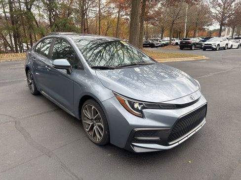Used 2022 Toyota Corolla SE image 1