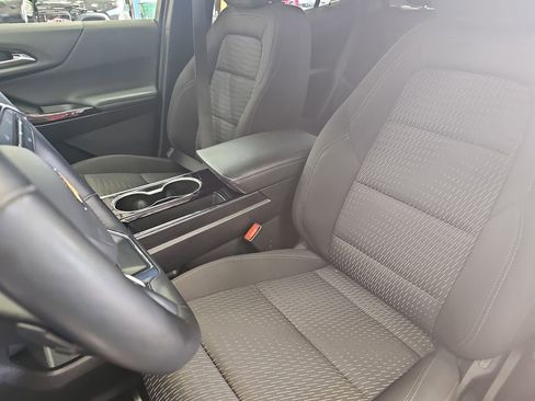 Used 2025 Chevrolet Equinox LT FWD image 14