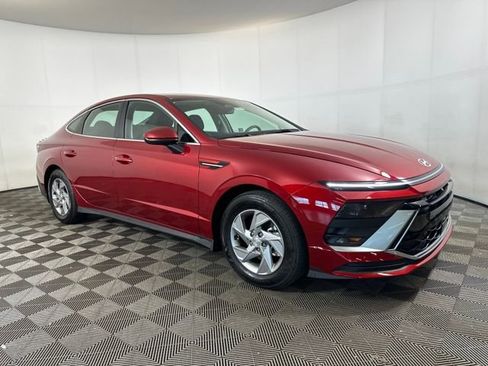 Certified 2025 Hyundai Sonata SE image 21