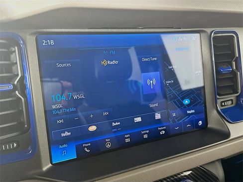 Used 2024 Ford Bronco Wildtrak image 15