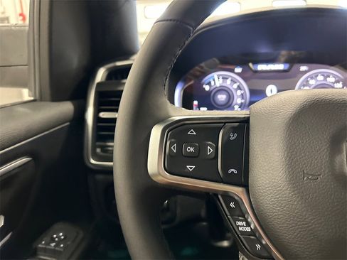 New 2026 RAM 1500 4x4 Crew Cab image 20
