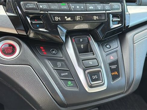 Used 2024 Honda Odyssey EX-L image 17