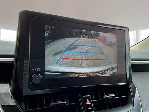 Used 2024 Toyota Corolla LE image 13