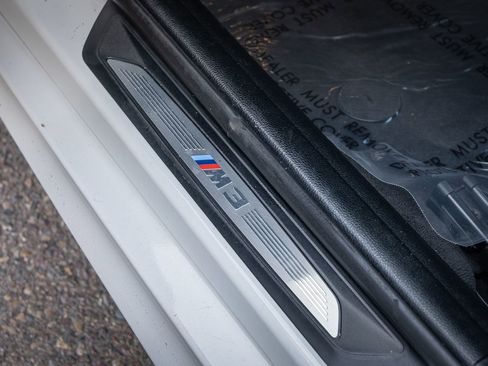 Used 2018 BMW M3 Base image 26