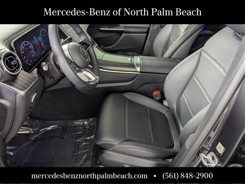 Certified 2024 Mercedes-Benz GLC 300 image 9