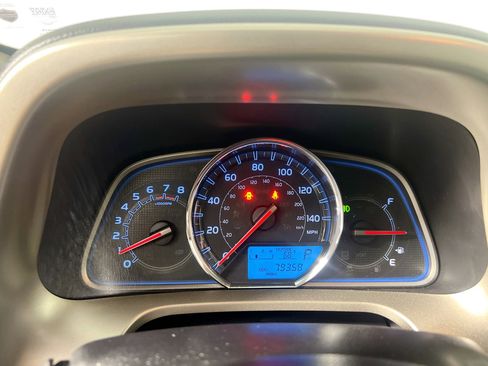 Used 2015 Toyota RAV4 Limited image 23